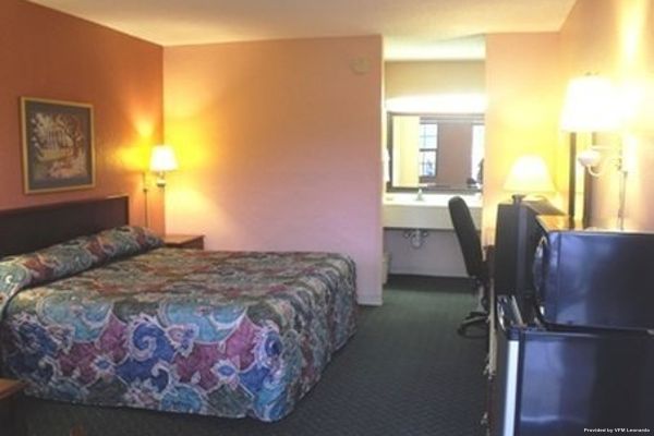 Hotel PROPERTY OFFLINE-AO (Madisonville)